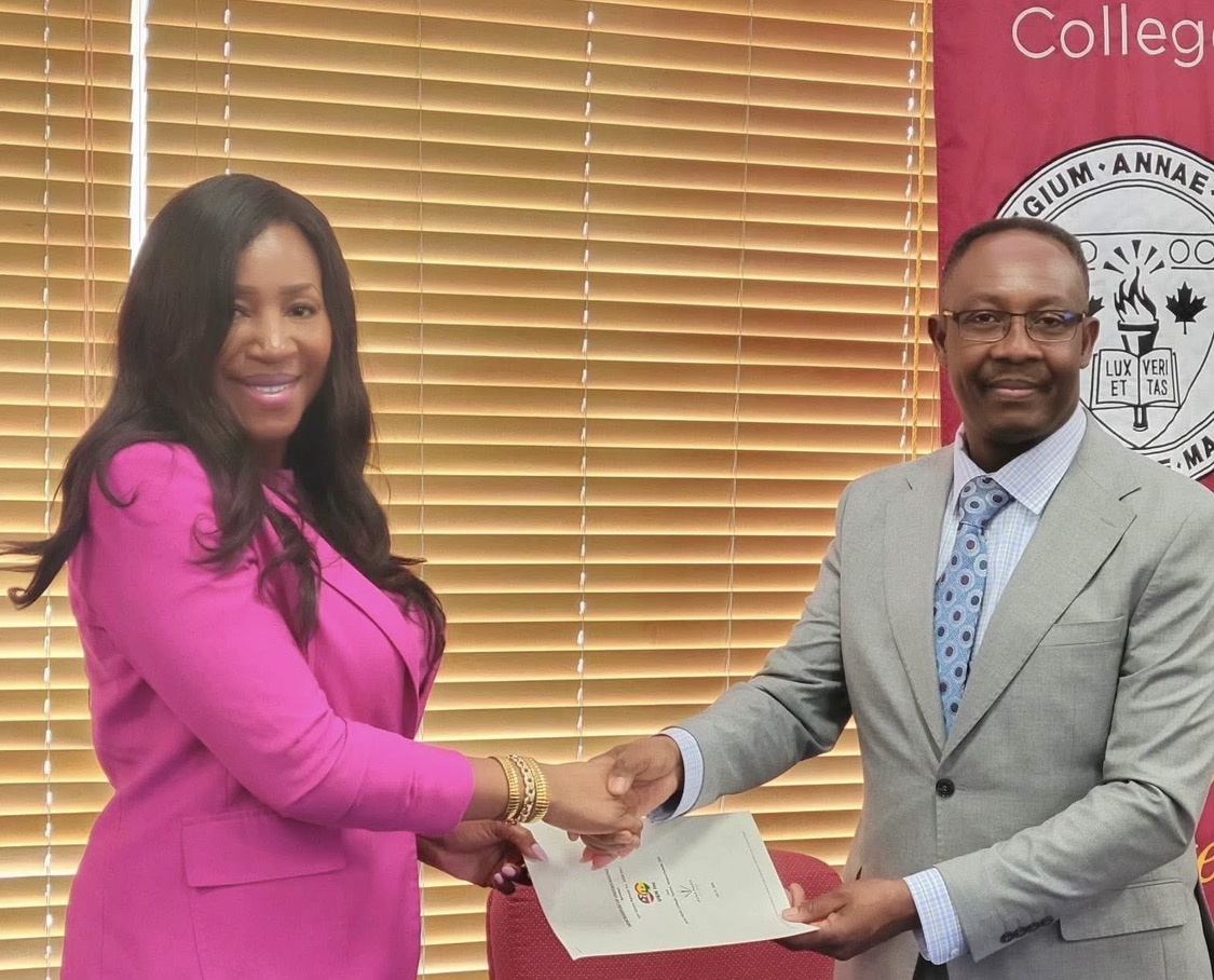 Formal partnership presentation at a college event
